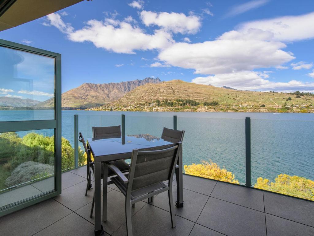 Lakefront Living At Remarkables Retreat - Unit 4 Queenstown Exterior foto